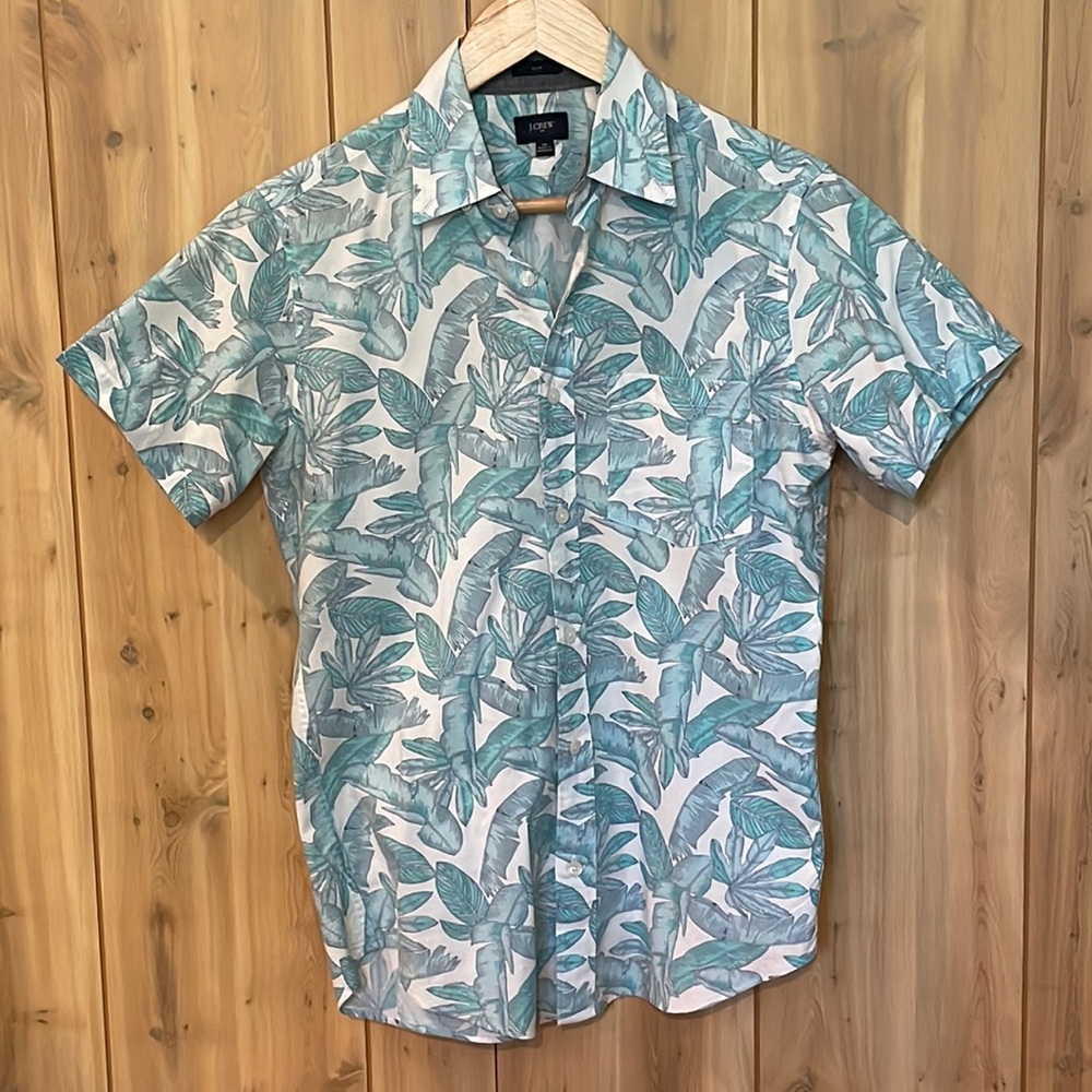 J Crew Factory Slim Fit Green and White Floral Short Sleeve Button Down